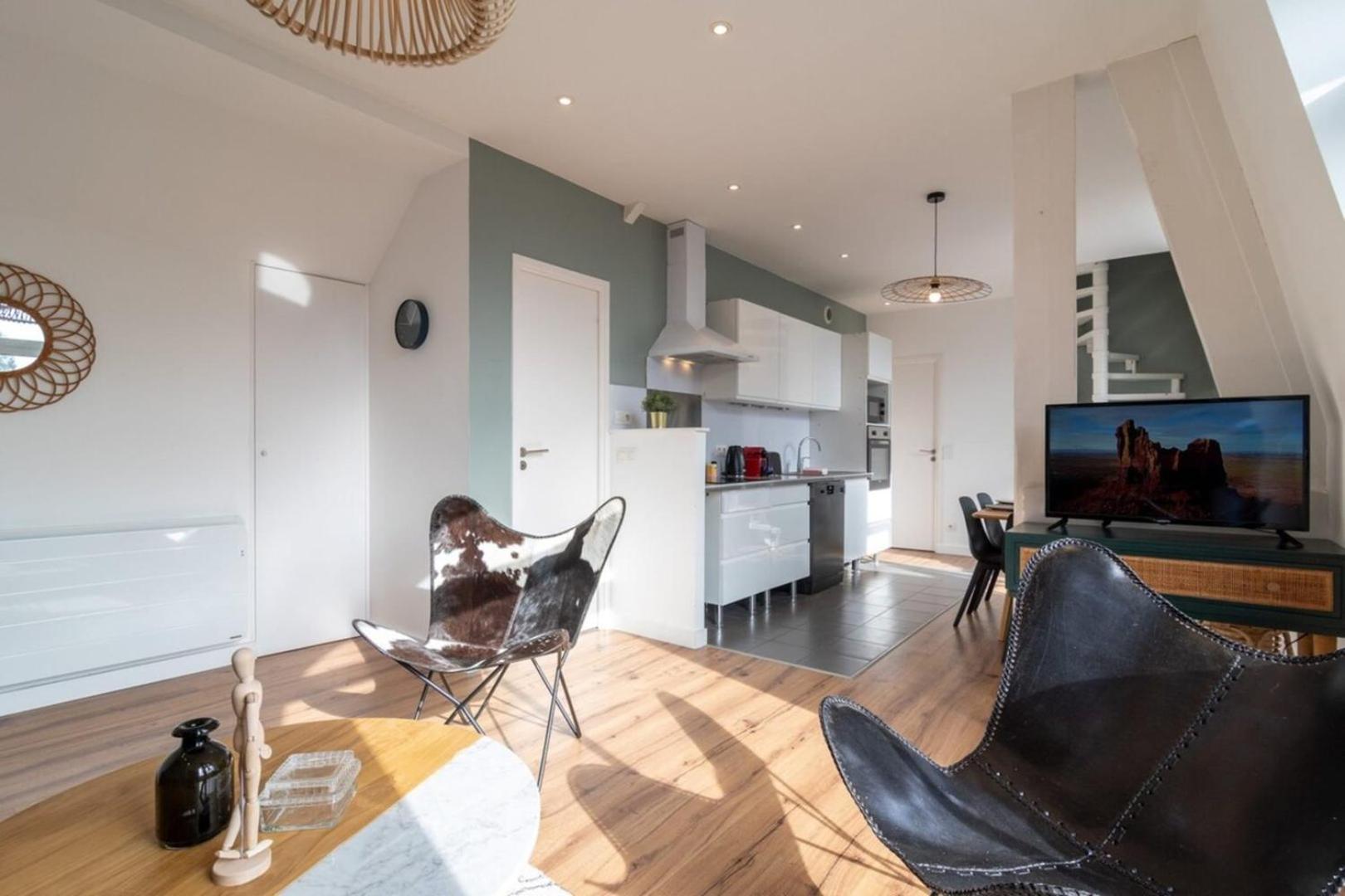 Marcq En Baroeul - Superb Apartment + Parking Extérieur photo
