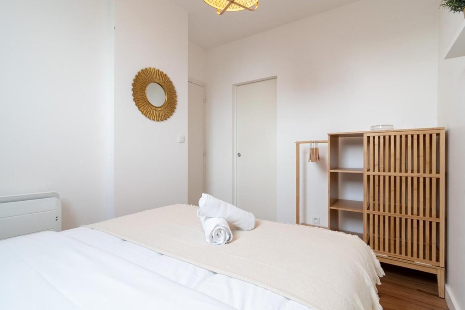 Marcq En Baroeul - Superb Apartment + Parking Extérieur photo