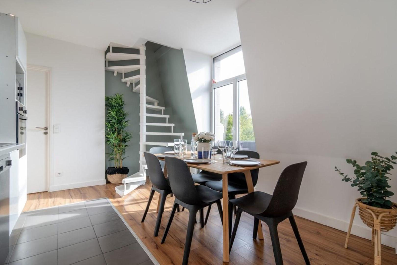 Marcq En Baroeul - Superb Apartment + Parking Extérieur photo