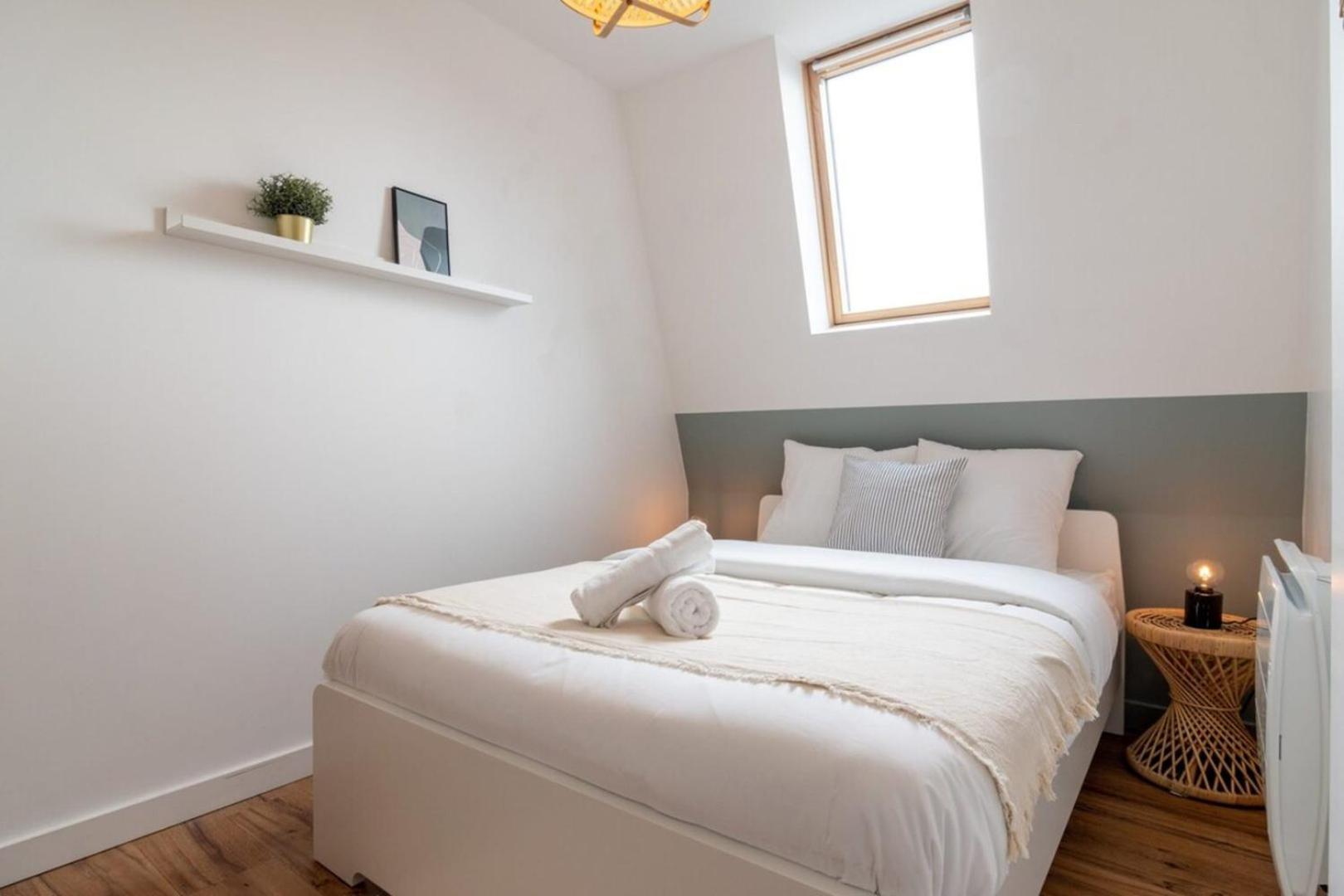 Marcq En Baroeul - Superb Apartment + Parking Extérieur photo